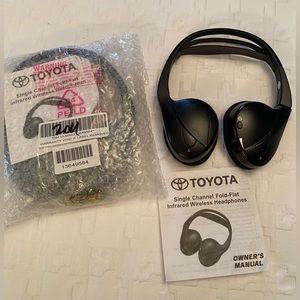 Toyota Land Cruiser Car Headphone TWO PAIR SET